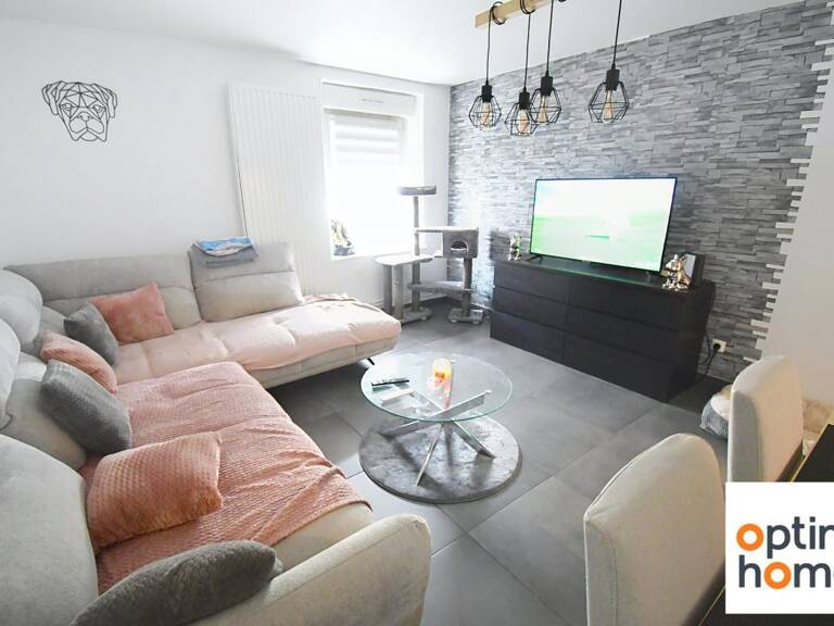 RARE À ROSSELANGE – APPARTEMENT DE PLAIN-PIED 109 M² – 3 GRANDES CHAMBRES – JARDIN PRIVATIF – TERRASSE – 2 PARKINGS — photo 1