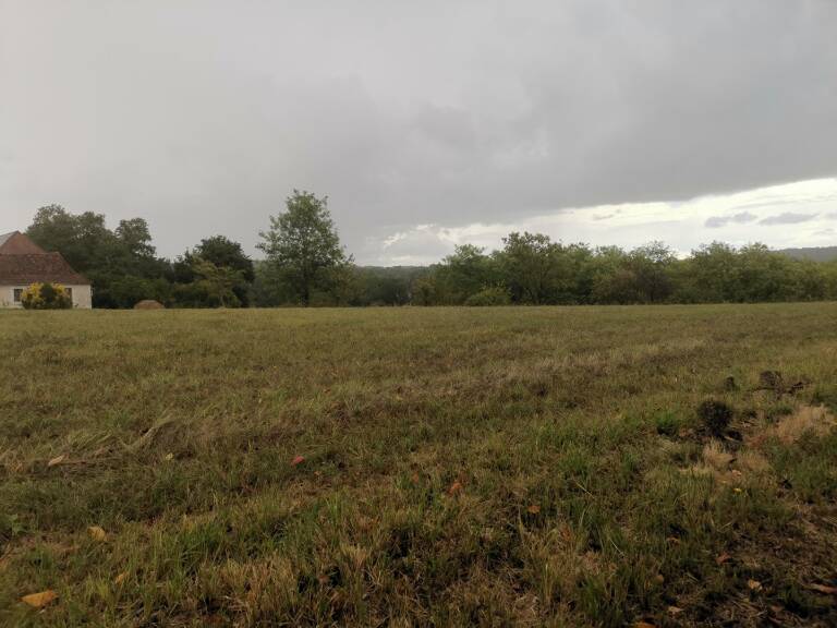 Terrain à bâtir à Notre-Dame-de-Sanilhac (24660) — photo 1