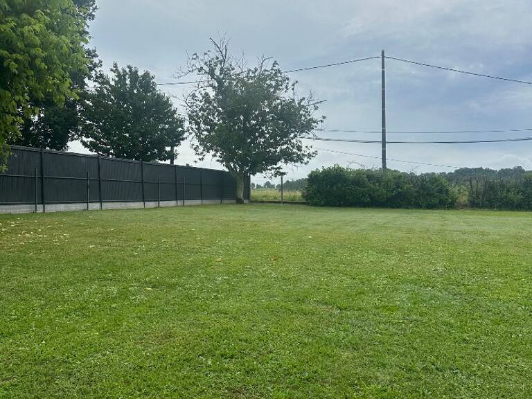 Terrain à bâtir à Bonzac (33910) — photo 1