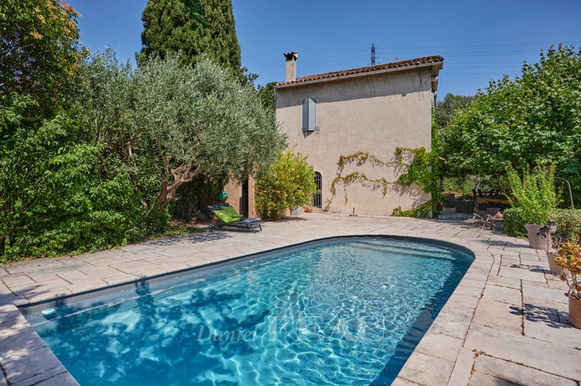 Villa / Maison  T9 à vendre Marseille 11eme 13011