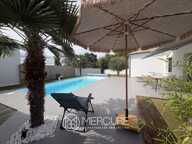MAISON RECENTE DE PLAIN PIED AVEC PISCINE CHAUFFÉE — photo 3