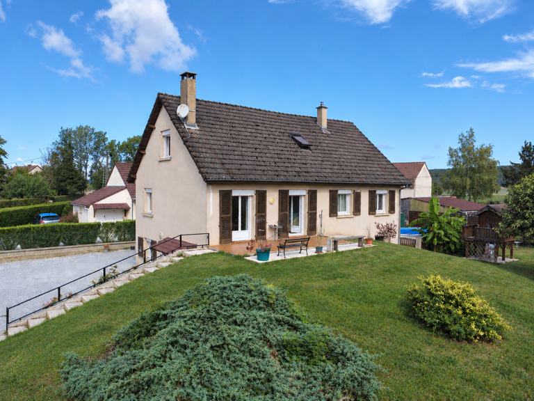 Pavillon sur sous-sol — photo 1
