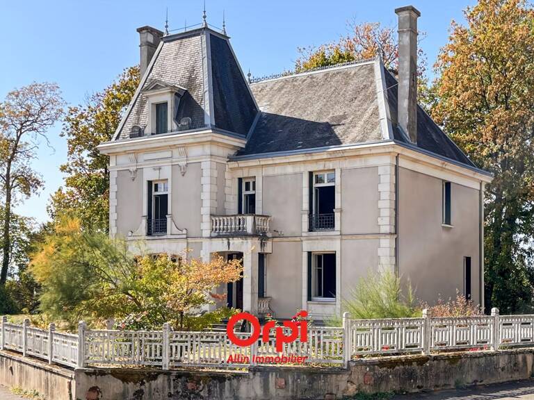 À VENDRE - PROPRIÉTÉ D'EXCEPTION A MONTMARAULT — photo 1