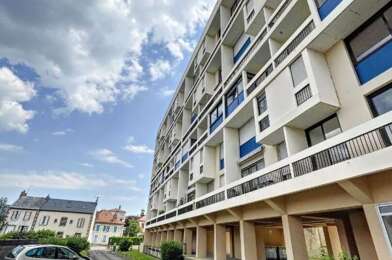 Appartement 3 pièces 590 €