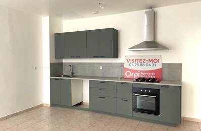 Appartement de 81m² à  Vendre à Vallon Pont d'Arc — photo du bien