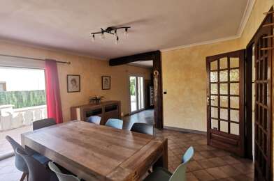 Maison 5 pièces 1390 €