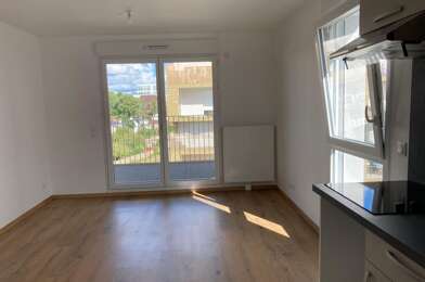 Appartement 3 pièces 940 €