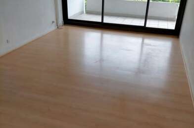 Appartement 4 pièces 930 €