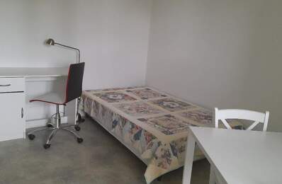 Chambre de 16m2 à louer sur Compiègne — photo du bien