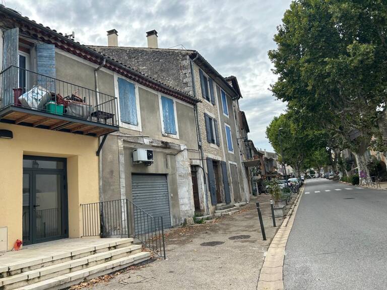 Maison à vendre 110,000€ CERESTE (04) — photo 1
