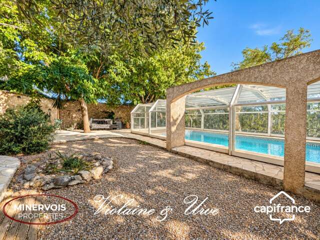 AZILLE – MAISON DE 184 M² AU MILIEU DES VIGNES AVEC PISCINE ET PANNEAUX SOLAIRES — photo du bien