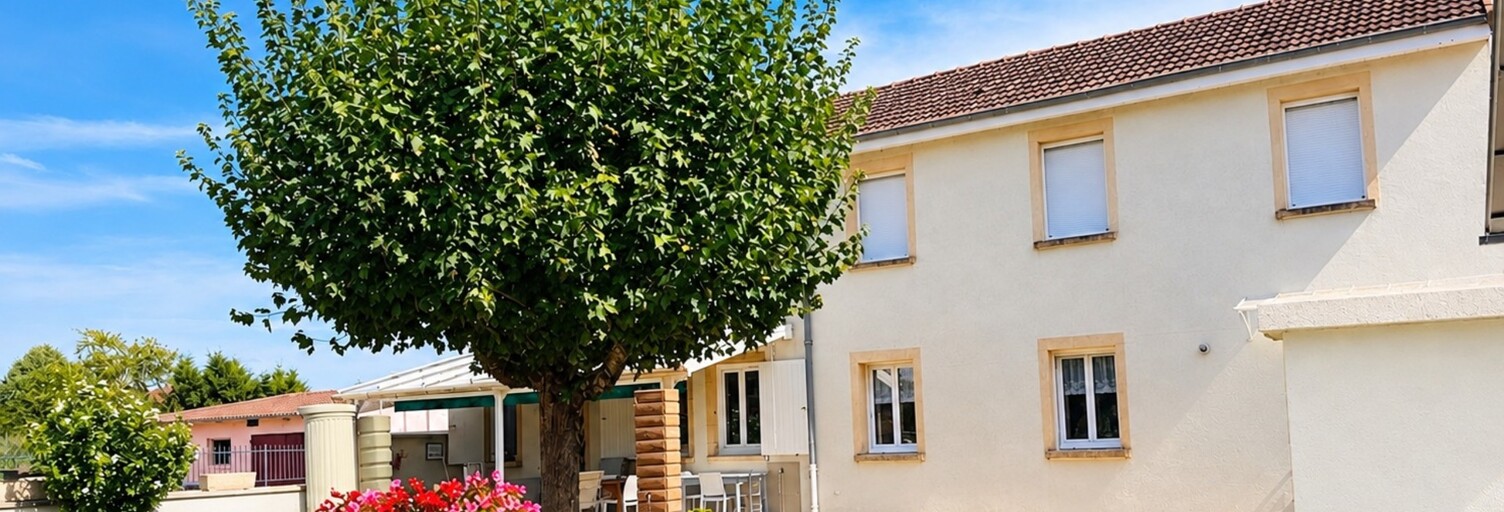 Maison 8 Pièces 144 m² à vendre à Digoin (71160)