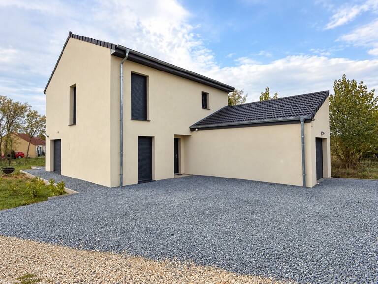 Maison individuelle de 133m², 4 chambres, jardin, garage et terrasse — photo 1