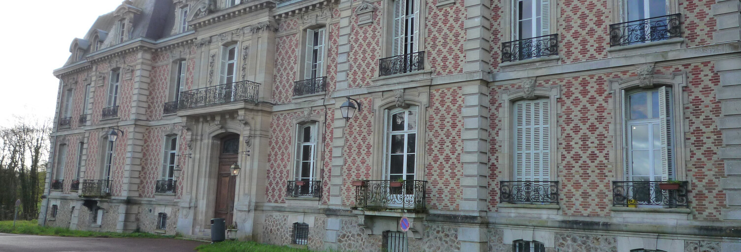 Maison 120 Pièces 4453 m² à vendre à Jouarre (77640)