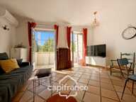RARE SUR LE DOMAINE DE PONT ROYAL–APPARTEMENT DE STANDING de 48m2 CLIMATISE AVEC TERRASSE, VUE DÉGAGÉE ET PISCINE PRIVATIVE — photo 2