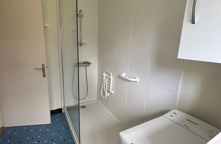 Maison à vendre 3 pièces LA GUERCHE SUR L'AUBOIS (18) — photo 2