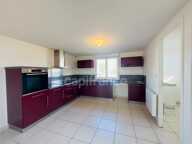 TOURVILLE-SUR-ODON (14) – MAISON AVEC 3 CHAMBRES, JARDIN ET DEUX GARAGES — photo 3