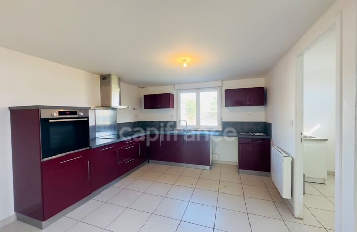 TOURVILLE-SUR-ODON (14) – MAISON AVEC 3 CHAMBRES, JARDIN ET DEUX GARAGES — photo 3