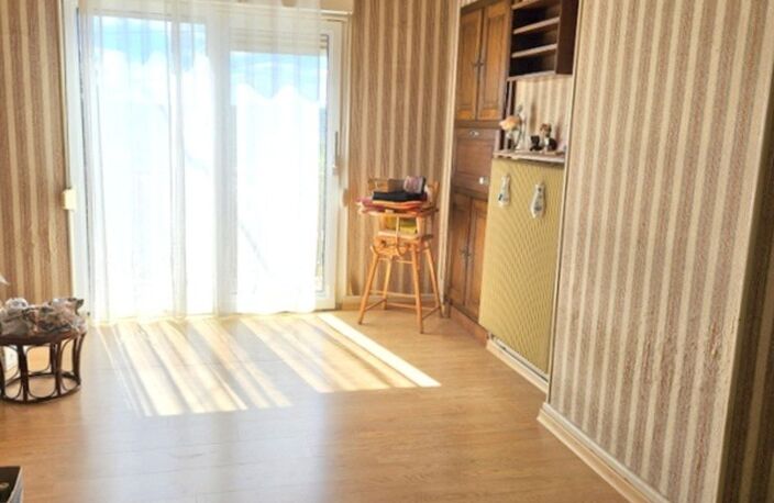 Maison 5 pièces, 3 chambres avec garage – Châtel-sur-Moselle (88)– Proche gare, écoles et voie rapide — photo 3
