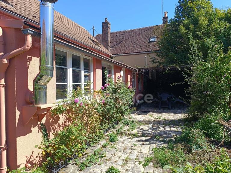 Maison à vendre 4 pièces ARCES DILO (89) — photo 1