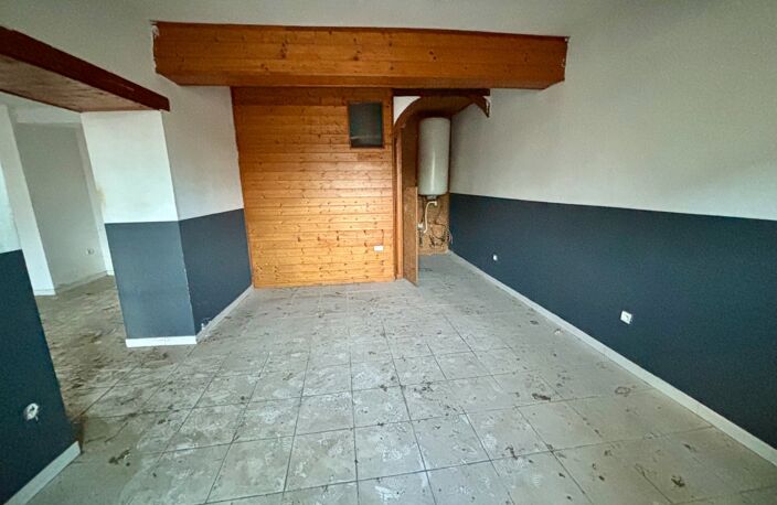 Ancien immeuble à rénover de 410 m² avec jardin et parking privatif – Larrazet (82) — photo 4