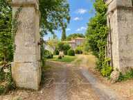 Maison à vendre 20 Pièces 700 m² VALLANS (79) Gentilhommière XVIIIᵉ – Domaine de caractère esprit château – env. 700 m² sur 1,4 ha — photo 4