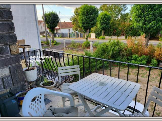 Maison à vendre 7 pièces LEZOUX (63) — photo du bien
