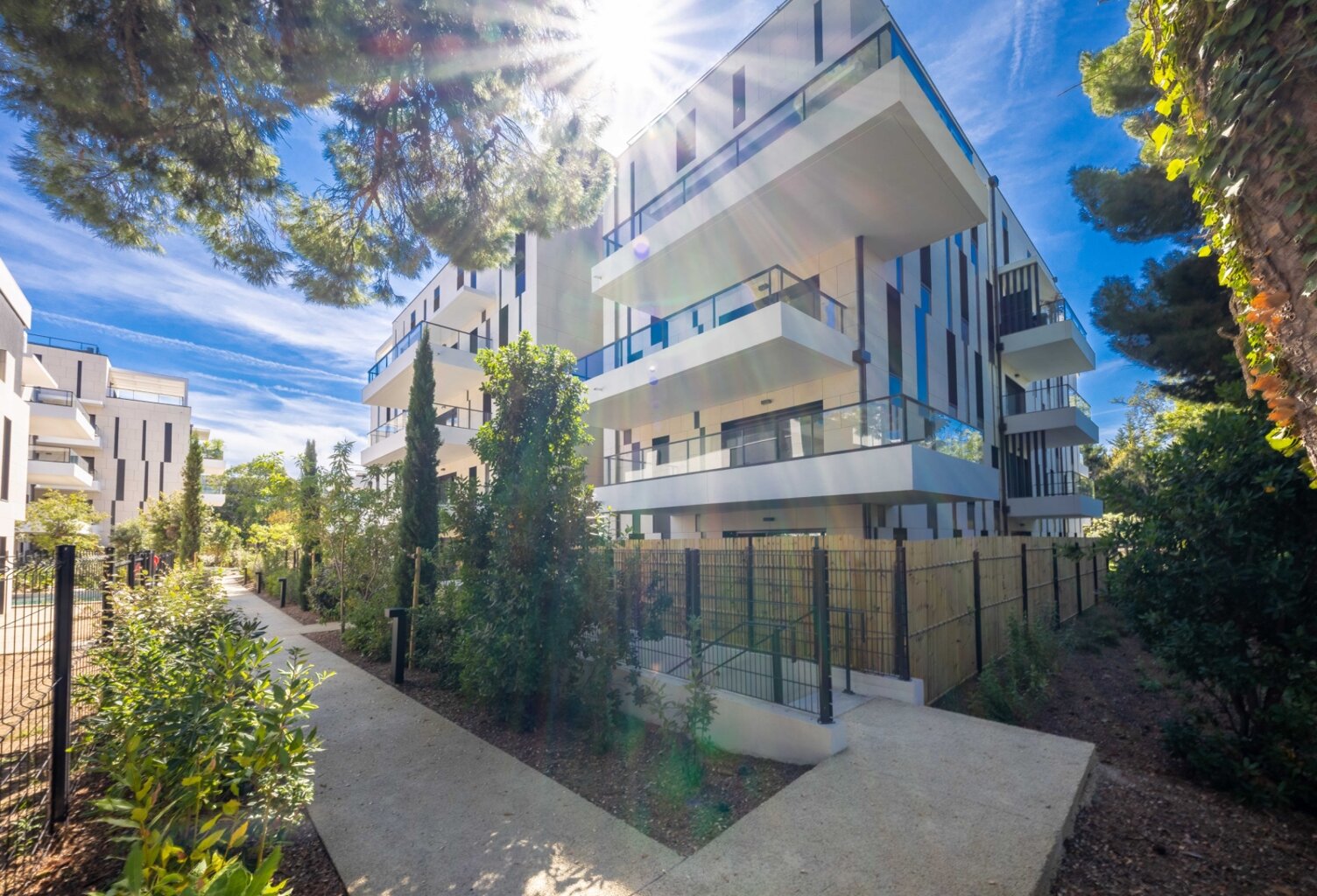 Marseille 8e – À deux pas du parc Borély et de la mer, exceptionnel T3 de 75 m² + Terrasse de 20m2 et 1 box fermé — photo 1