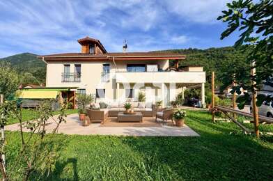 Appartement 5 pièces 420000 €