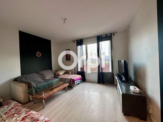 Appartement À Louer — photo du bien