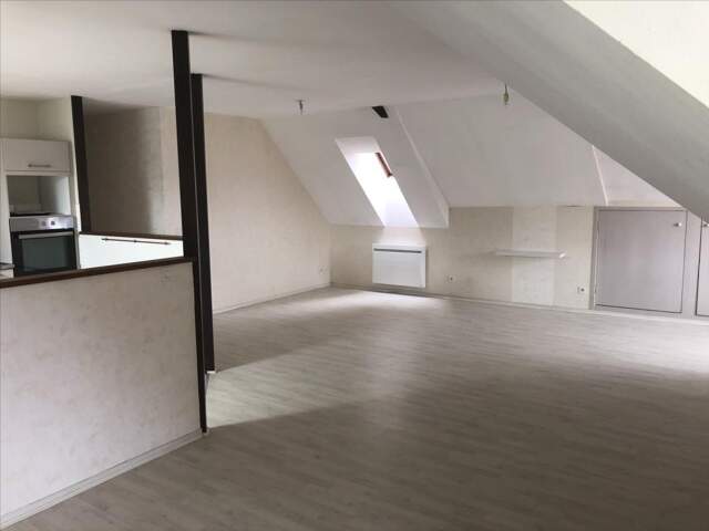 T3 BIS 78 m² - possibilité stationnement - RIOM CENTRE — photo du bien