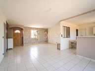 Leyment - Maison individuelle - 116m² - 5 chambres — photo 4