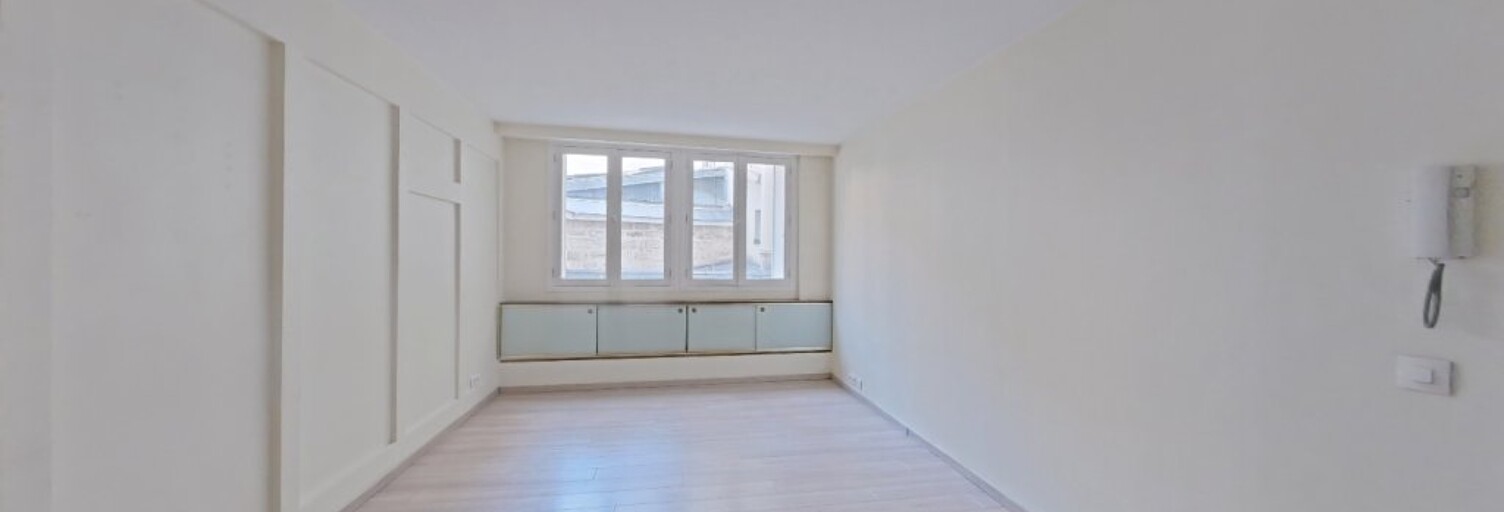 Appartement 1 Pièce 21 m² à louer à Paris 2 (75002)