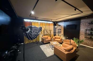 Commerce  260000 €