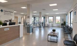 Bureau  880 m² à louer à Chennevières-sur-Marne (94430)
