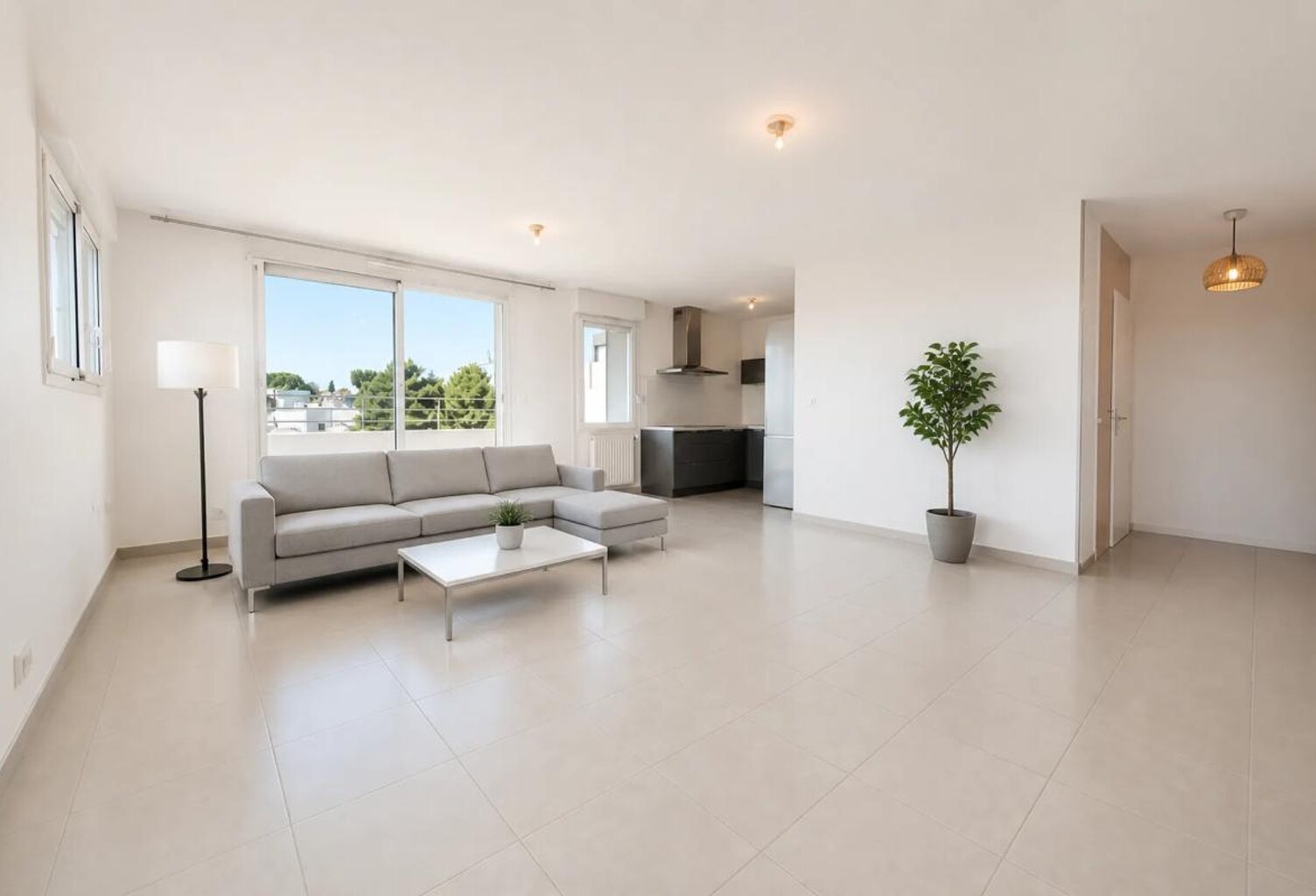Appartement de 4 pièces de 100 m² à Montpellier — photo 1