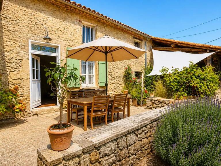 Ensemble immobilier de caractère de 290 m2 avec Gîte - Noaillan — photo 1