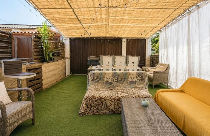 Appartement de 3 pièces de 65 m² à Perpignan + garage et cours — photo 2