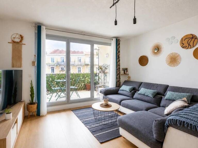 Appartement de 4 pièces de 86 m² avec garage à Villeurbanne — photo 1