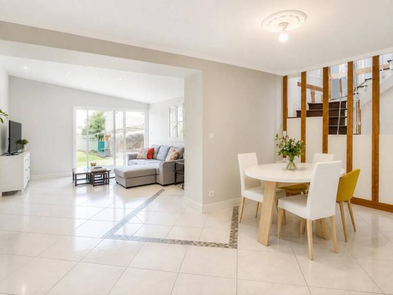 Maison de 5 pièces de 133 m² à Poitiers — photo 1