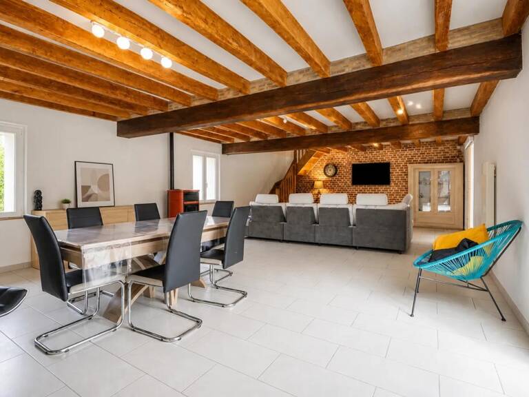 Maison de 6 pièces de 129 m² à La Chapelle-Montmartin — photo 1