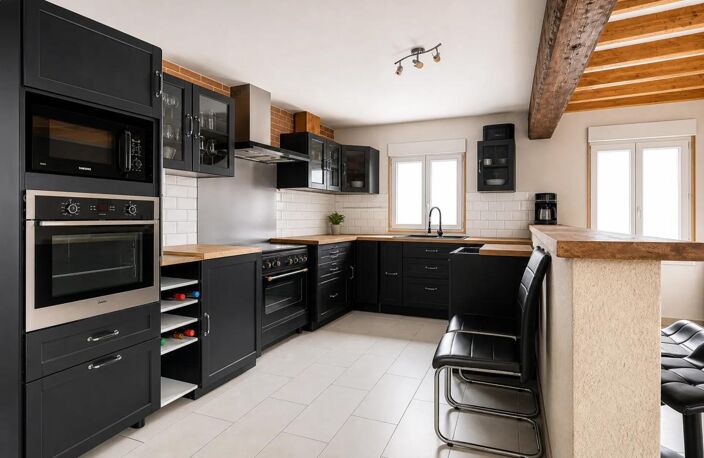 Maison de 6 pièces de 129 m² à La Chapelle-Montmartin — photo 4