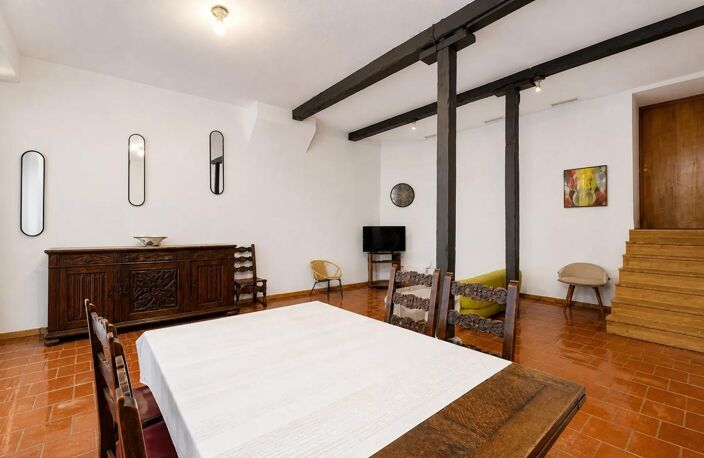 Maison de ville de 126 m² avec garage, cour intérieure — photo 3