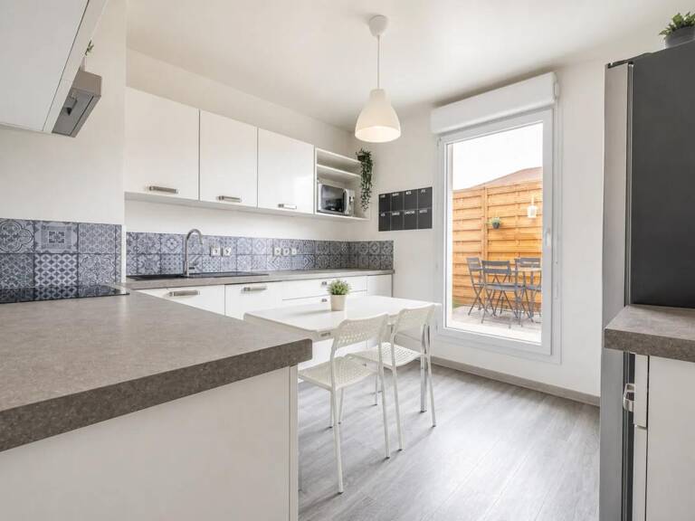 Appartement de 4 pièces de 88 m² à Corbeil-Essonnes — photo 1