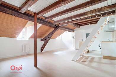 Appartement 2 pièces 758 €