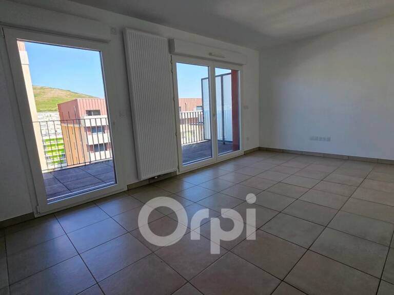 T1 avec terrasse — photo 1