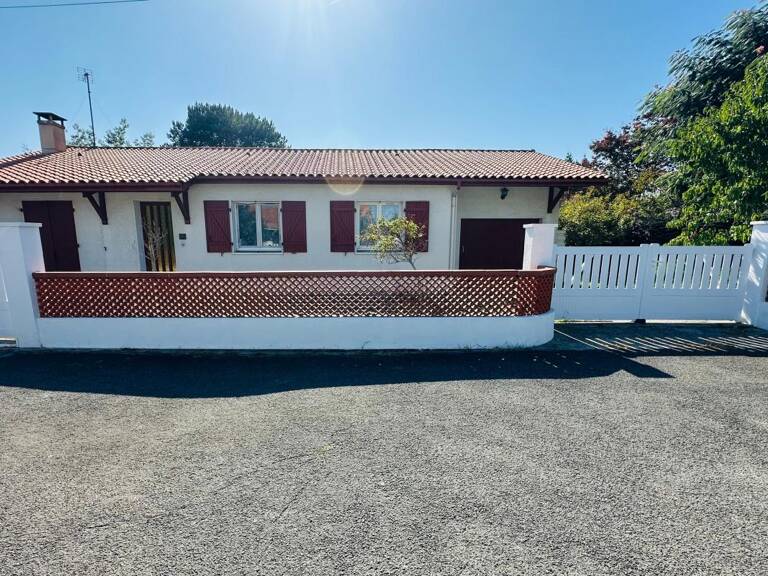 Maison À Vendre — photo 1