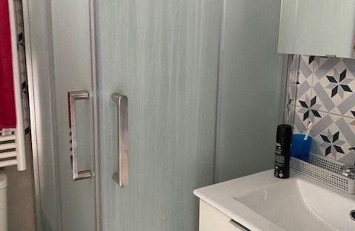 Appartement À Vendre — photo 3