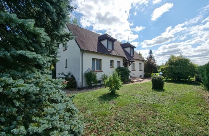 MAISON TRADITIONNELLE  et UN TRES BEL ETANG de plus de 4000m² — photo 3