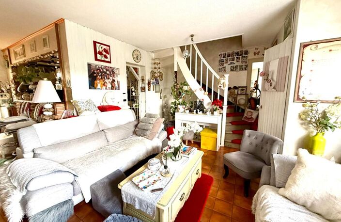 Maison semi mitoyenne 140M², 3 chambres, garage, jardin — photo 4